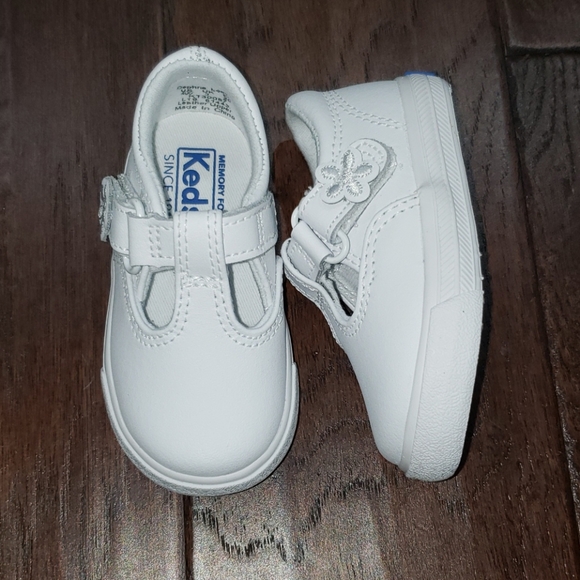 Keds Daphne T Strap White Lea Girls Shoe - Picture 4 of 8